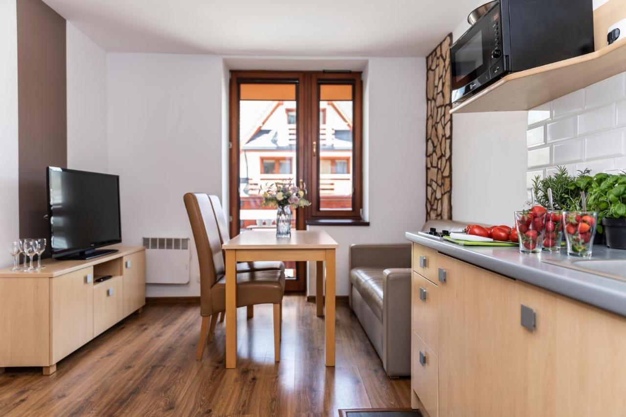Udanypobyt Apartamenty Przy Dolinach E I F กอสเชียลิสกอ ภายนอก รูปภาพ